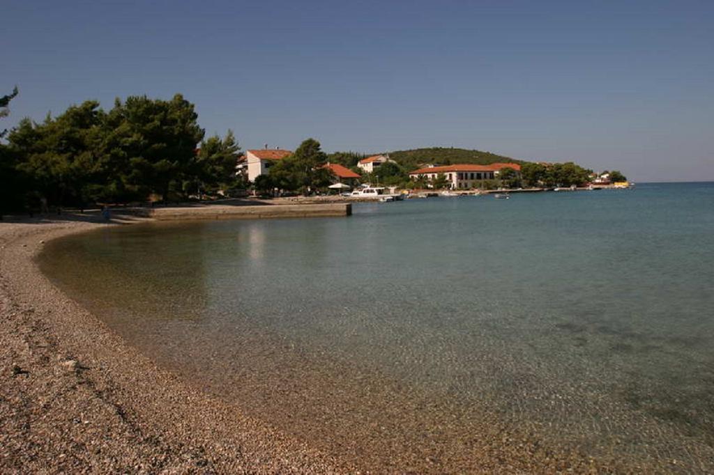 Apartments Indira Lovište Δωμάτιο φωτογραφία